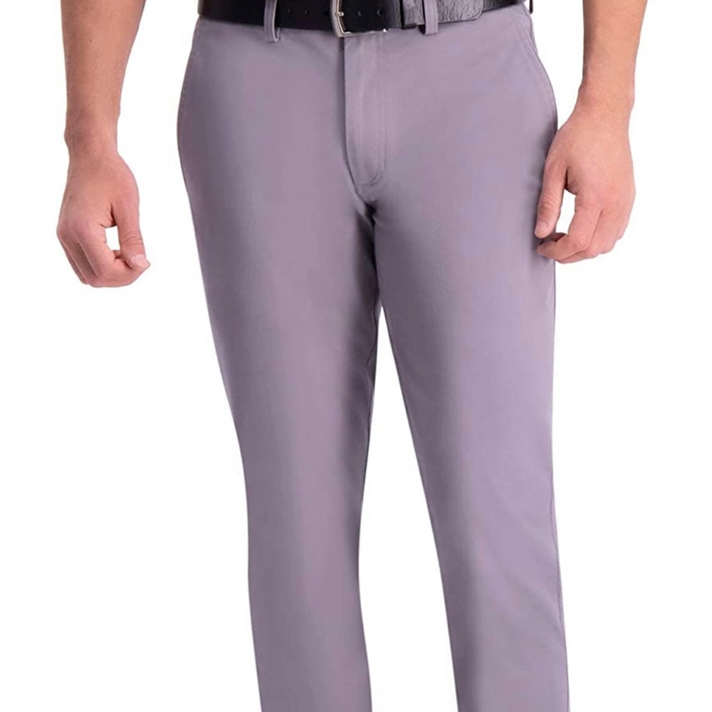Haggar Men's Premium Comfort Khaki Pant in Grey
